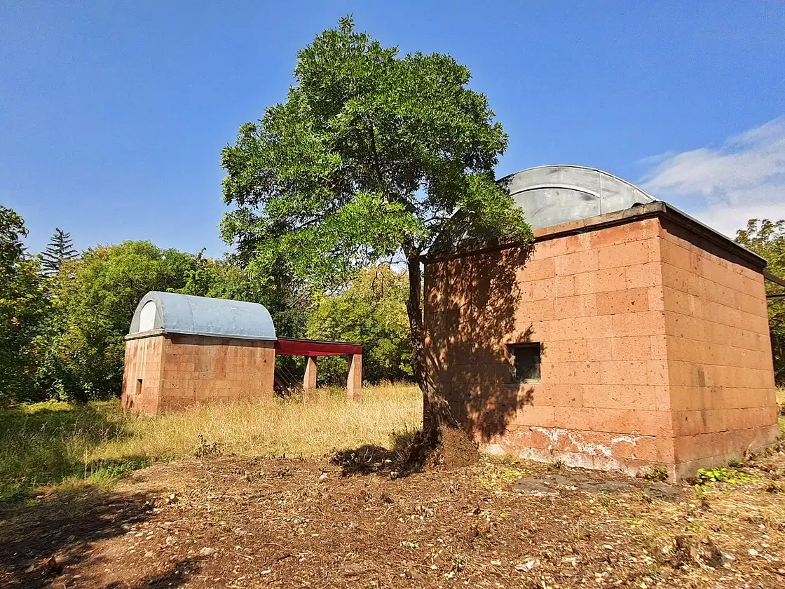 Buildings and walkways on the grounds of Byurakan Astrophysical Observatory