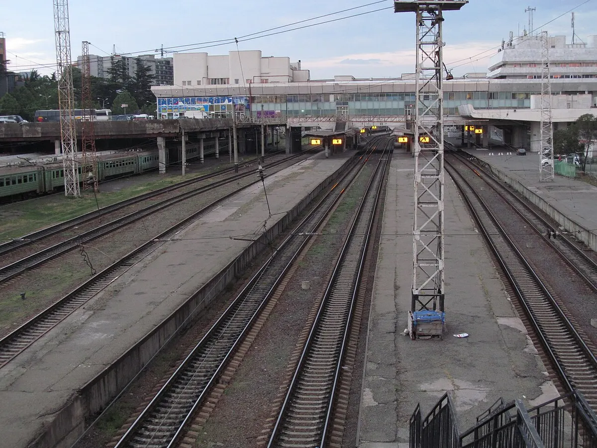 Platforms and overhead wires at Tbilisi railway station