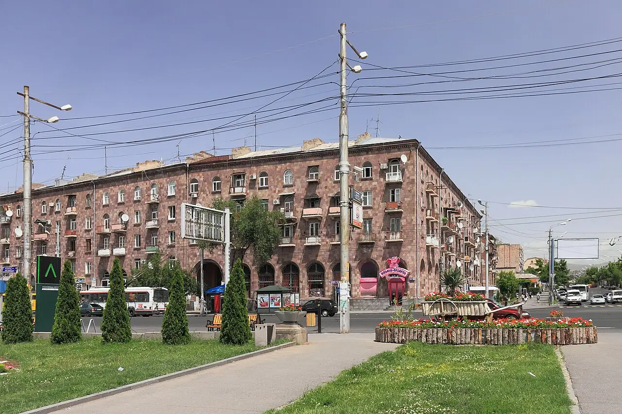 A stone apartment building on Tigran Mets Avenue in Yerevan